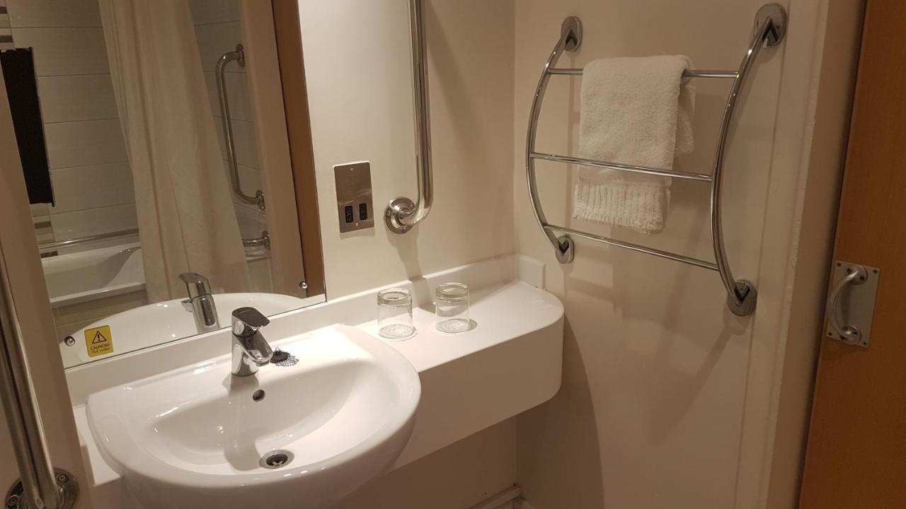 Redbridge Lodge Ίλφορντ Εξωτερικό φωτογραφία