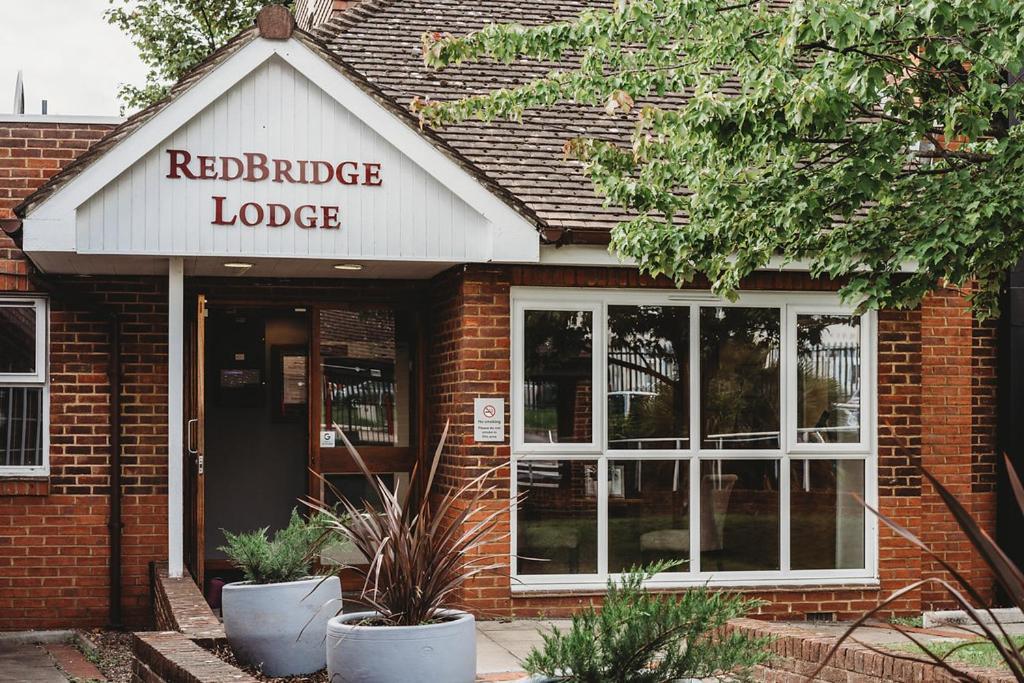 Redbridge Lodge Ίλφορντ Εξωτερικό φωτογραφία
