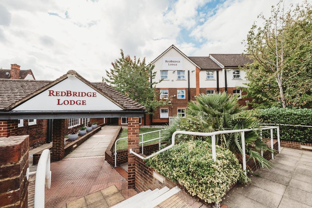Redbridge Lodge Ίλφορντ Εξωτερικό φωτογραφία