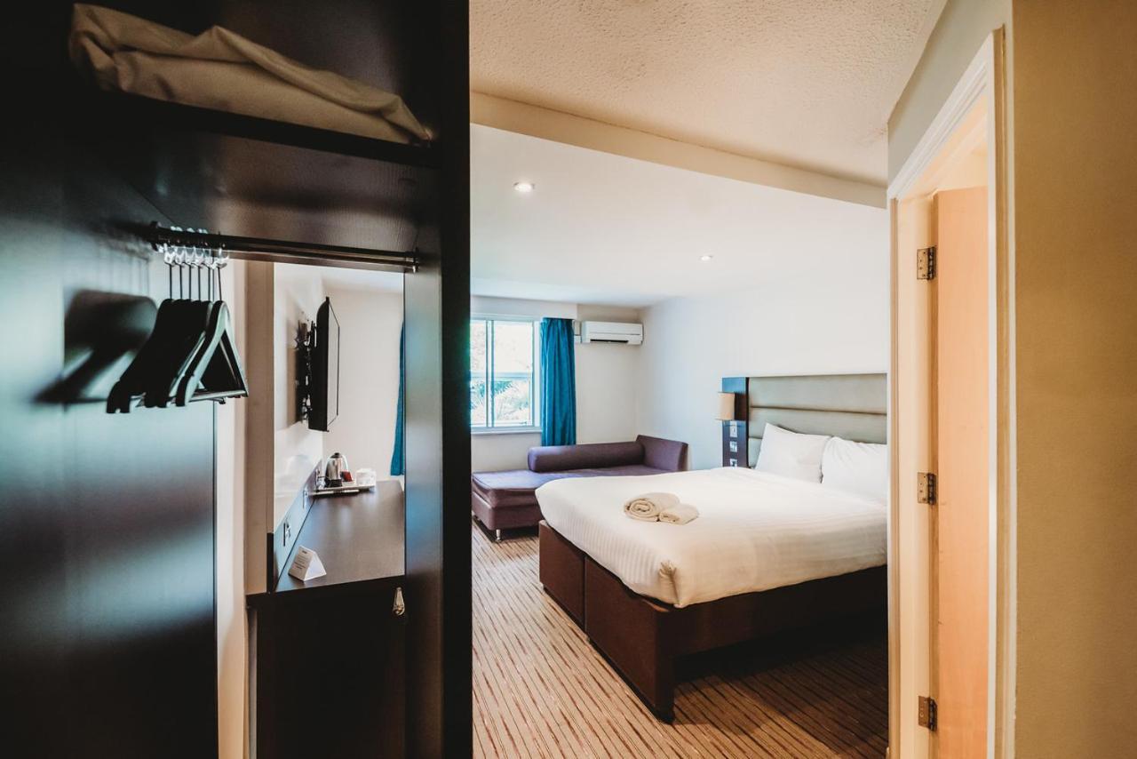 Redbridge Lodge Ίλφορντ Εξωτερικό φωτογραφία